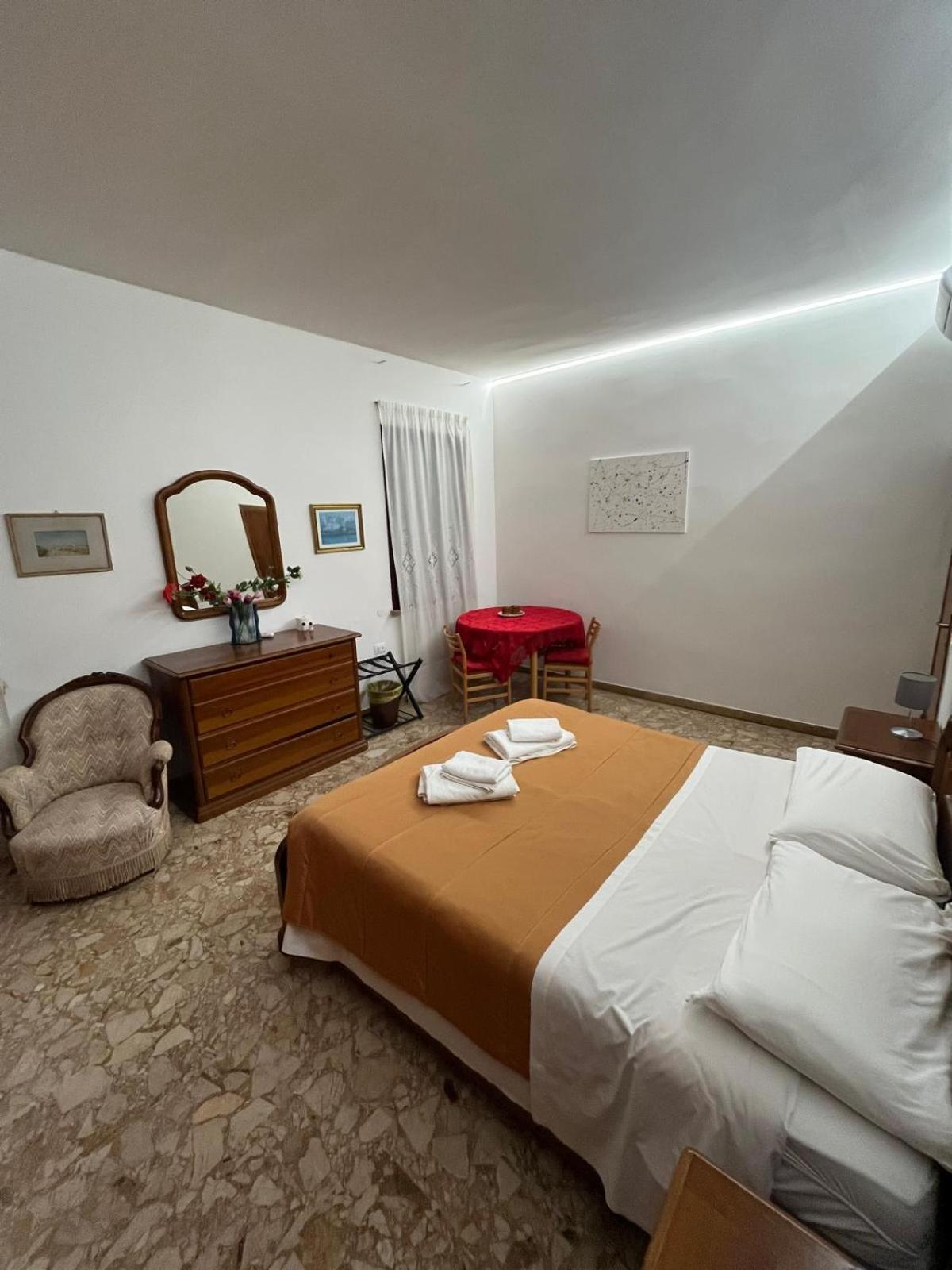 Stefy'S Rooms Venezia Esterno foto